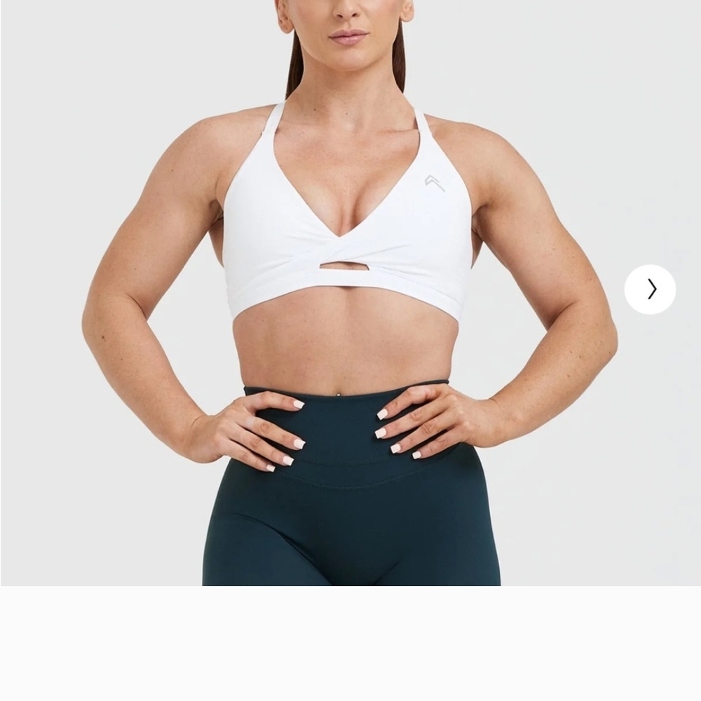 Oner Active White Twist Sports Bra